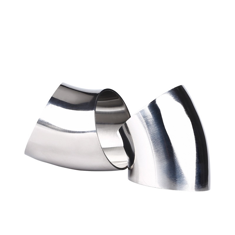 Cienka ściana spoiny ze stali nierdzewnej 45 ° Krótki promień zakręty rurki